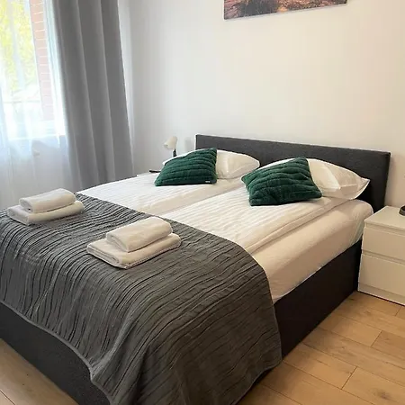 Al-Dom Apartament Ogrodowa Bocianie Gniazdo Z Garazem Kołobrzeg Esterno foto